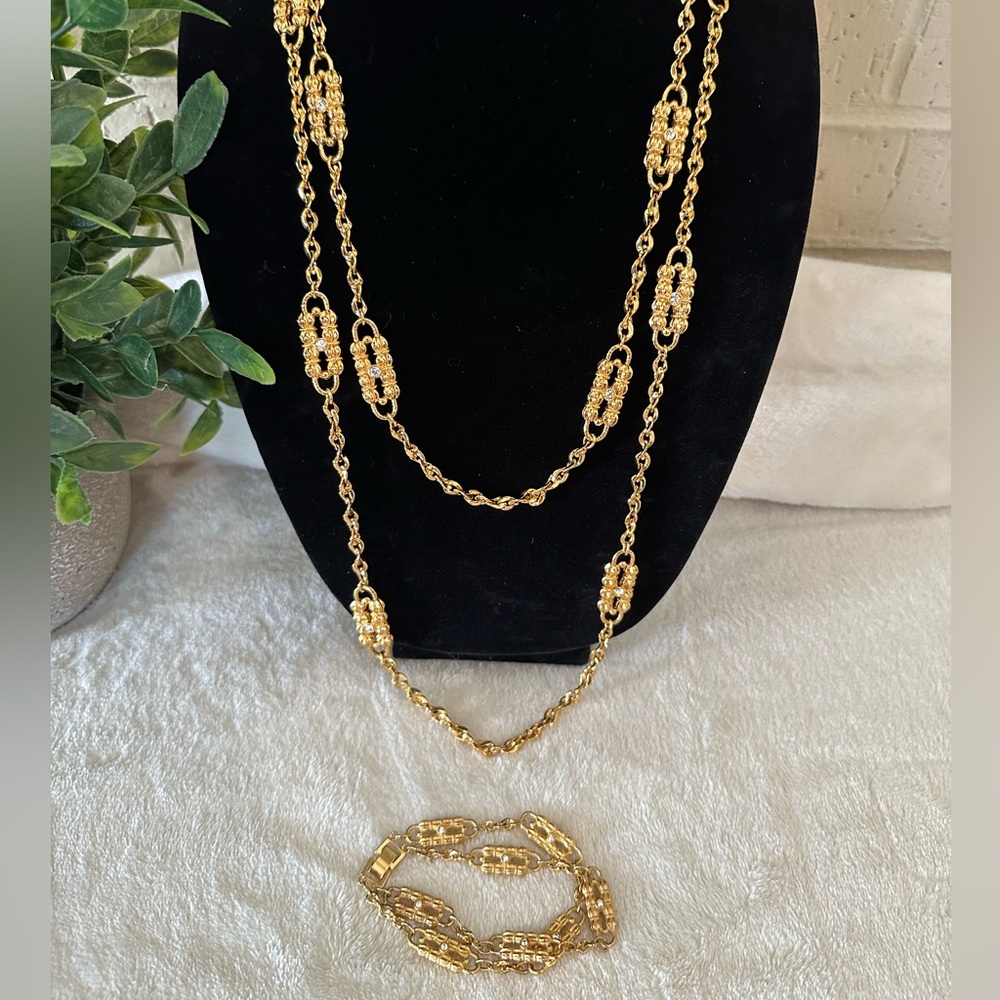 JBK Gold Paperclip Necklaces with Bracelet